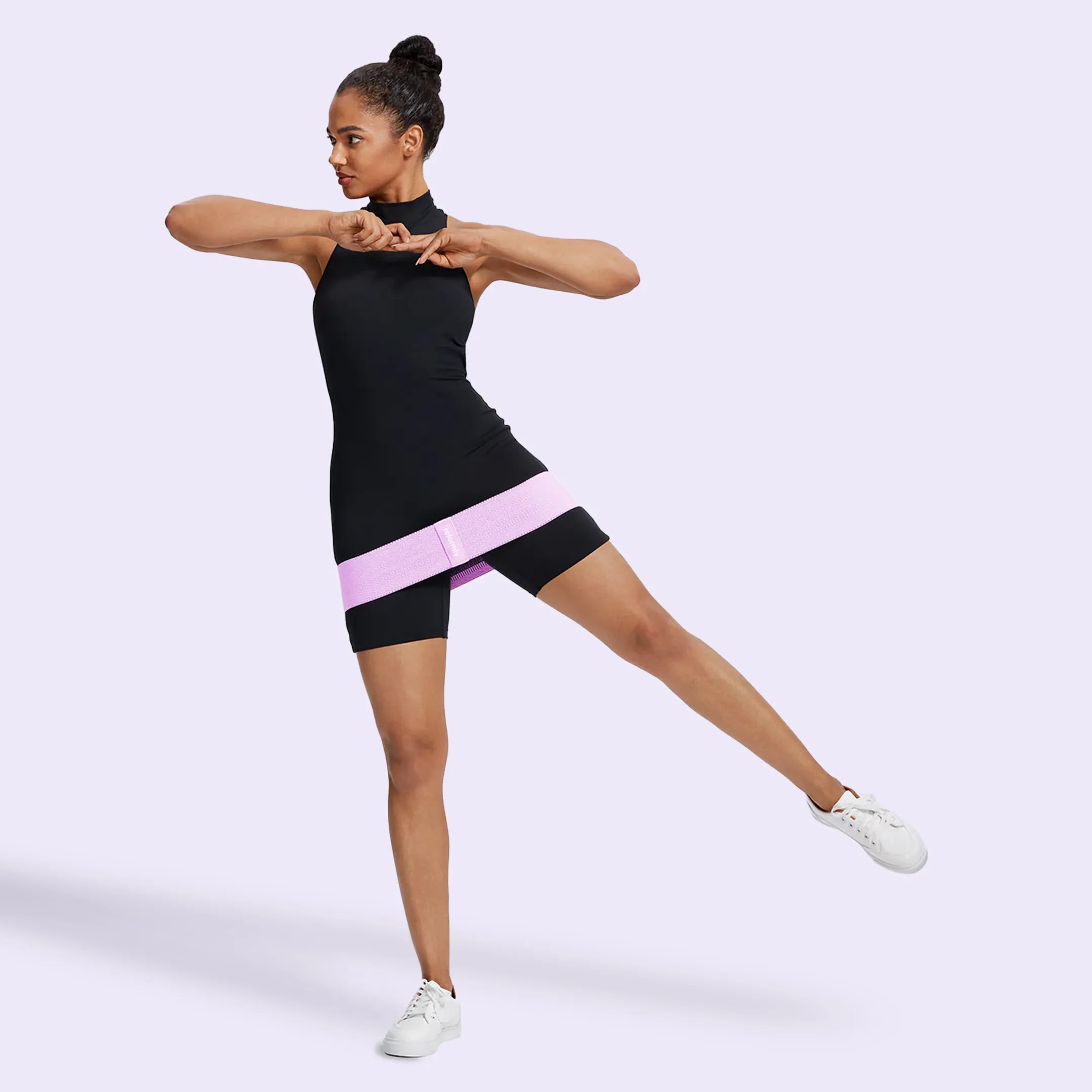 Side Kick Twist